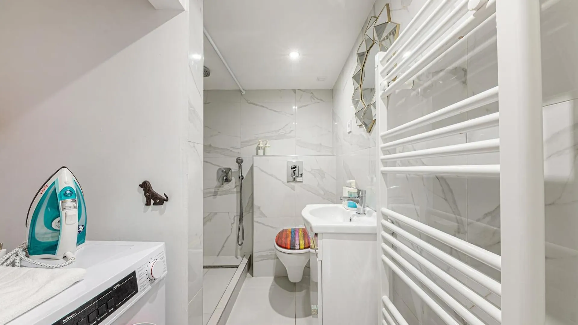 Charming Suite & The Hidden Gem On Akacfa Str Βουδαπέστη Ουγγαρία